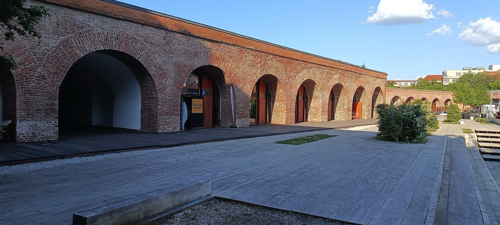 Arcadele bastionului
